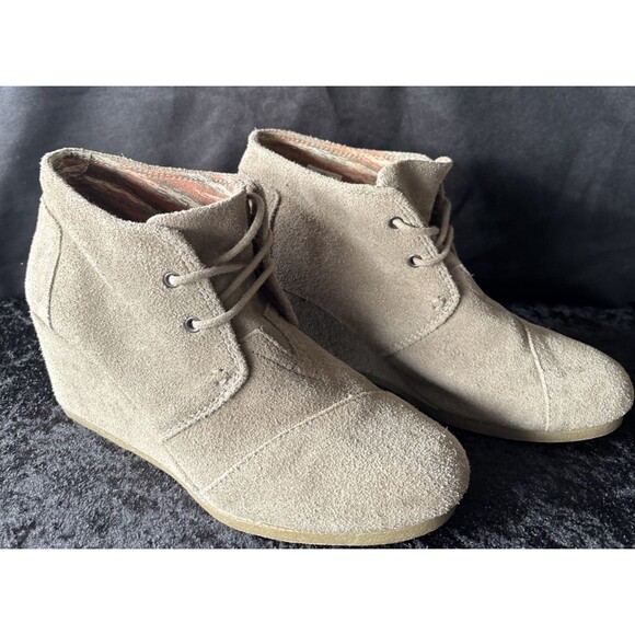 Toms Boots Womens 8 Ankle Bootie Brown Round Toe Casual Lace Up Wedge Heels - Picture 1 of 7